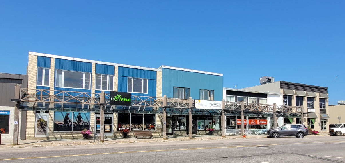 Retrait des marquises dans le centre-ville Mingan